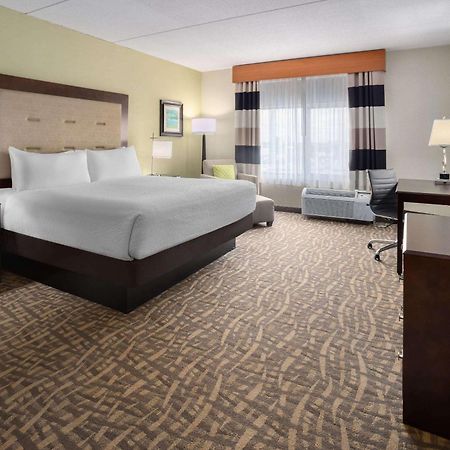 Wyndham Garden Buffalo Downtown Zewnętrze zdjęcie