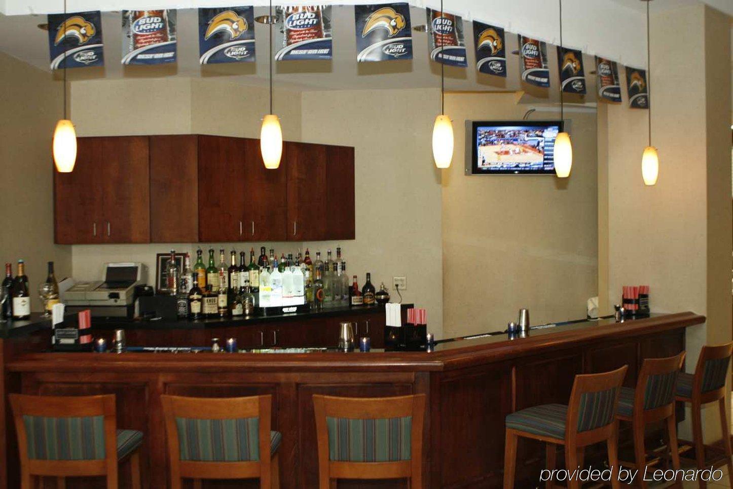 Wyndham Garden Buffalo Downtown Restauracja zdjęcie