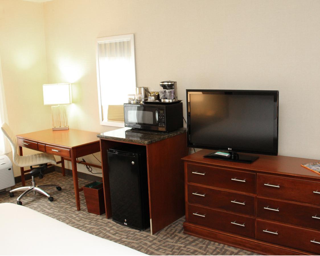 Wyndham Garden Buffalo Downtown Zewnętrze zdjęcie